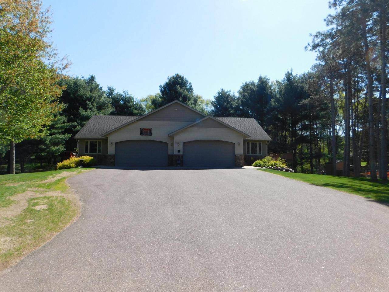 Menomonie, WI 54751,N7348/N7350 540th St