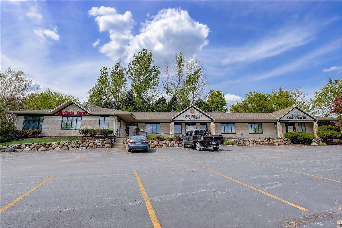 Brookfield, WI 53072,21150 W Capitol Dr.