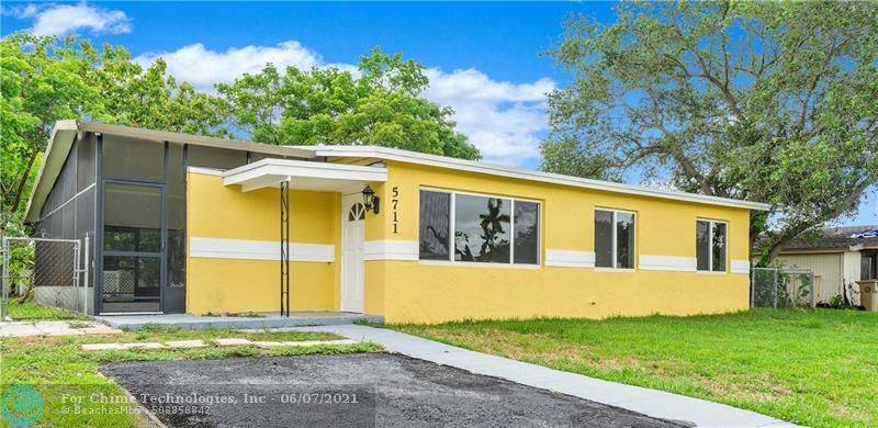 Davie, FL 33314,5711 SW 38th St