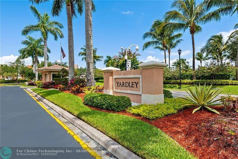 Tamarac, FL 33321,7725 Yardley Dr  #401