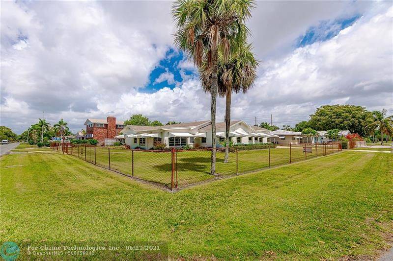 Pompano Beach, FL 33060,737 NE 7th St