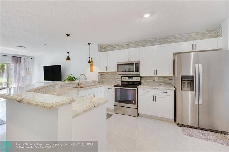 Boca Raton, FL 33434,9525 Boca River Cir  #9525