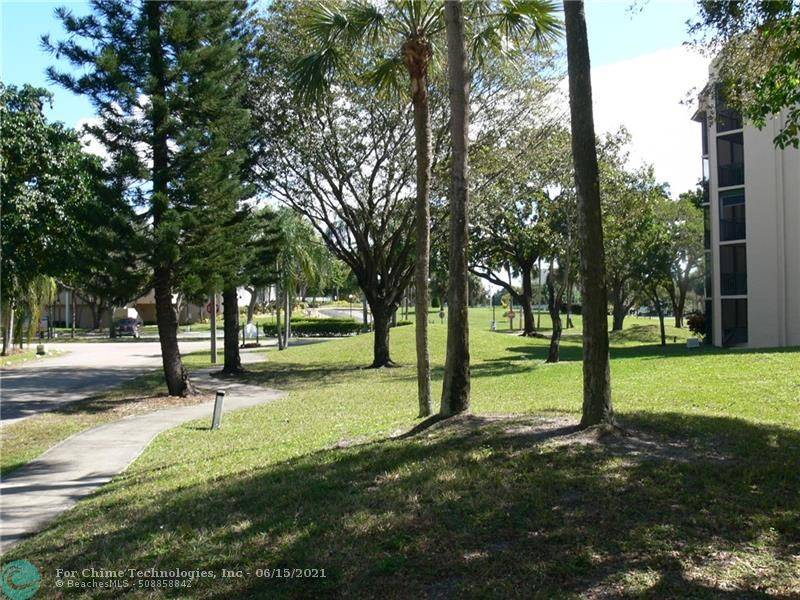 Lauderhill, FL 33319,7080 Environ Blvd  #122