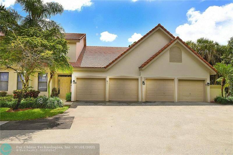 Boca Raton, FL 33486,5760 Coach House Circle  #C