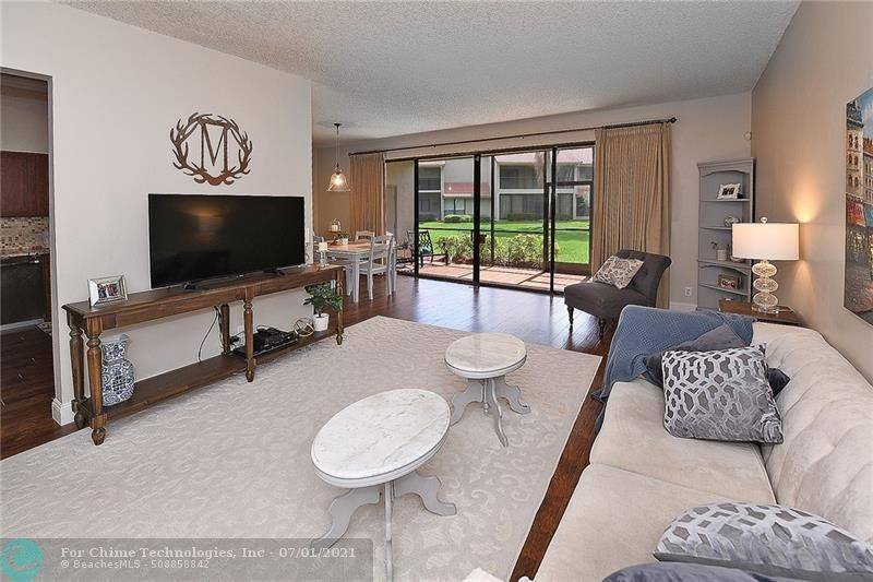 Boca Raton, FL 33486,5760 Coach House Circle  #C