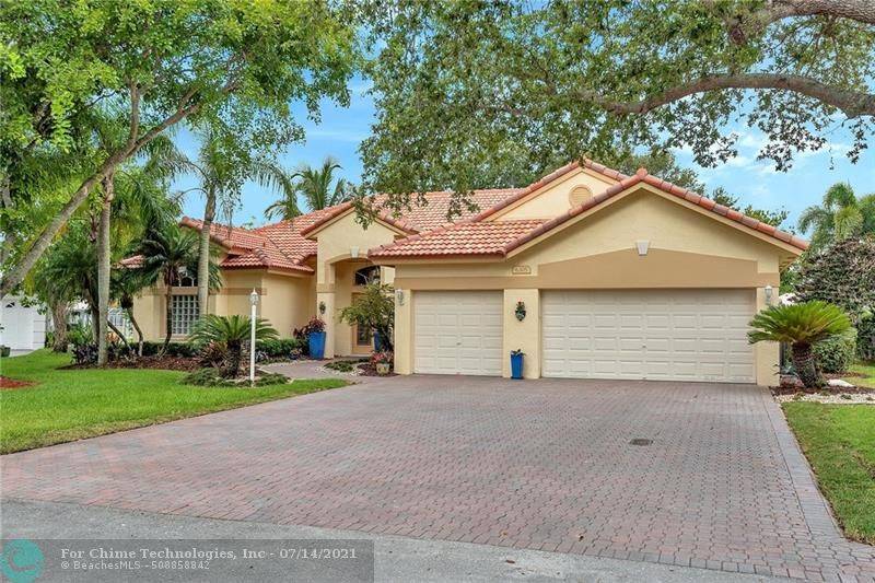 Davie, FL 33331,6305 Saratoga Cir