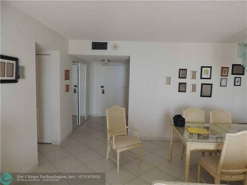 Hollywood, FL 33019,3800 S Ocean Dr  #1620