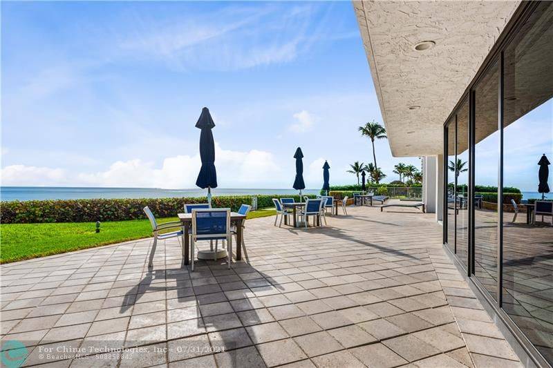 Highland Beach, FL 33487,2901 S Ocean Blvd  #801