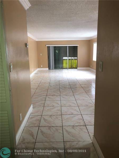 Lauderhill, FL 33319,6361 N Falls Circle Dr  #101