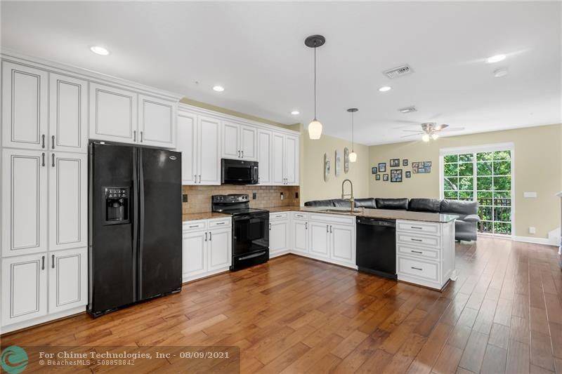 Jupiter, FL 33458,124 E Indian Crossing Cir