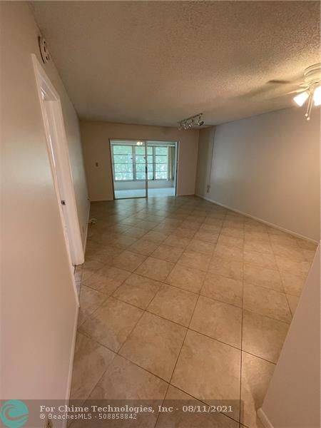 Tamarac, FL 33319,6150 NW 62nd St  #305