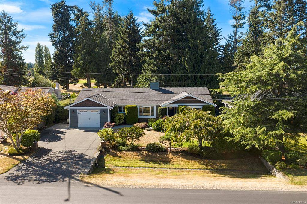 Qualicum Beach, BC V9K 1E8,464 Eaglecrest Dr