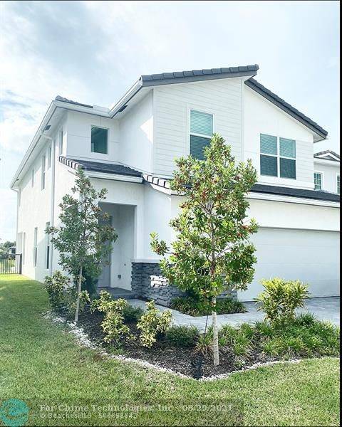 Pompano Beach, FL 33064,4061 Pelicano Way