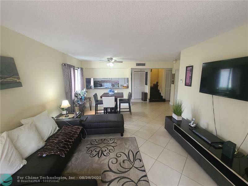 Sunrise, FL 33351,3538 NW 99 AVENUE  #1A