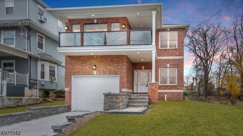 Plainfield City, NJ 07060,220 GRANT AVE