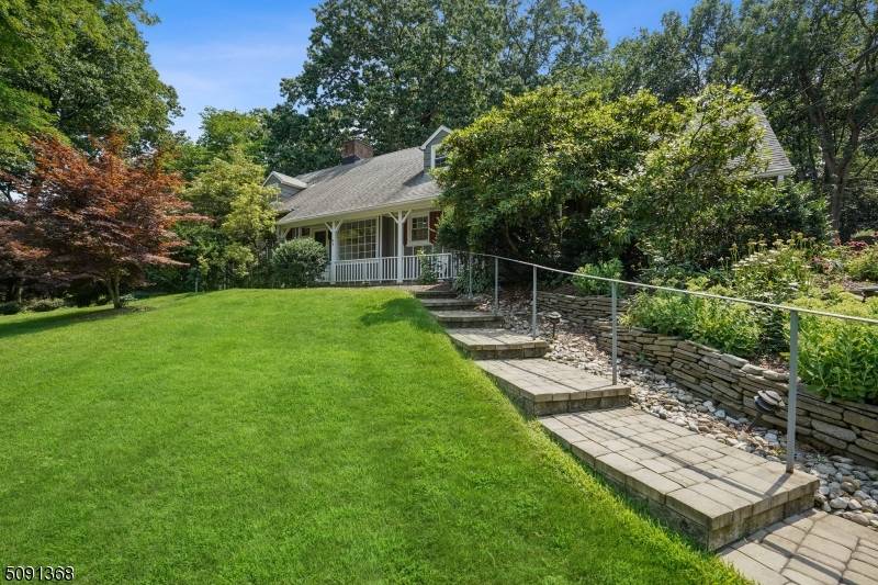 Morris Twp., NJ 07960,9 Oak Park Dr