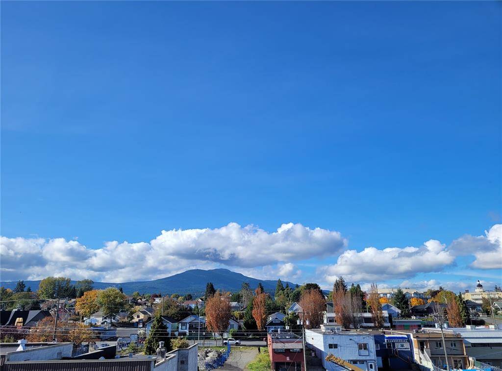 Nanaimo, BC V9R 4V9,119 HALIBURTON St #506