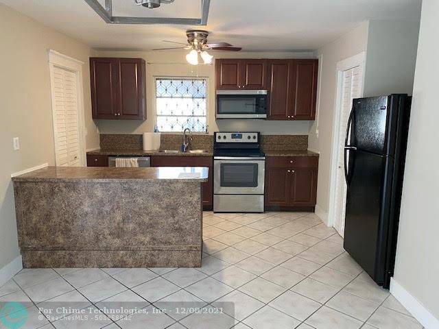 Pompano Beach, FL 33064,710 NE 24th St