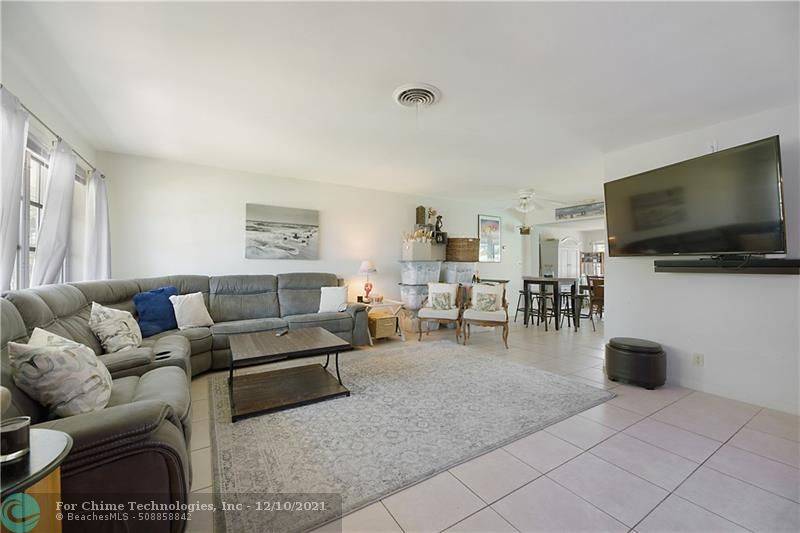 Lighthouse Point, FL 33064,2631 NE 48th Ct