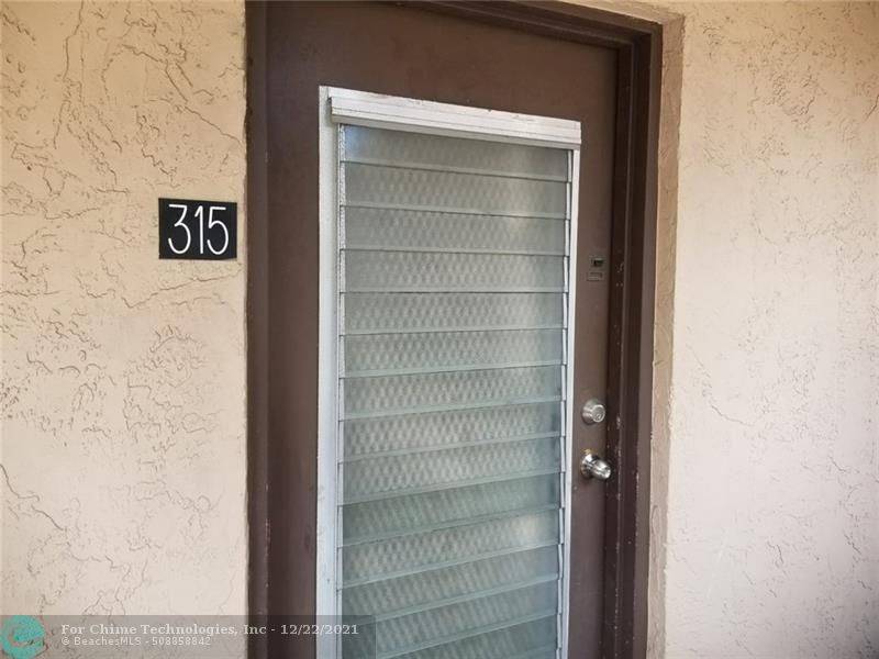 Lauderdale Lakes, FL 33311,2800 Somerset Dr  #315J