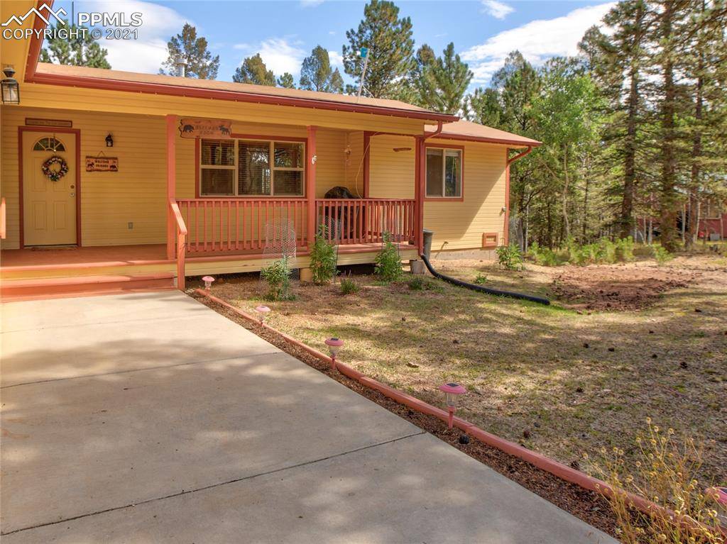 Divide, CO 80814,833 Spring Valley DR