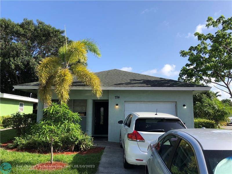 Delray Beach, FL 33444,724 SW 9th St