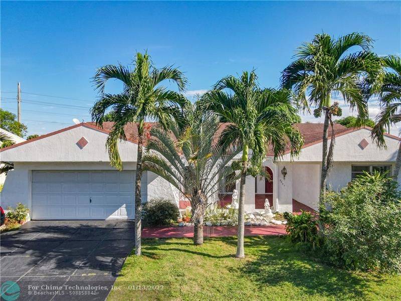 Tamarac, FL 33319,5004 N Travelers Palm Ln