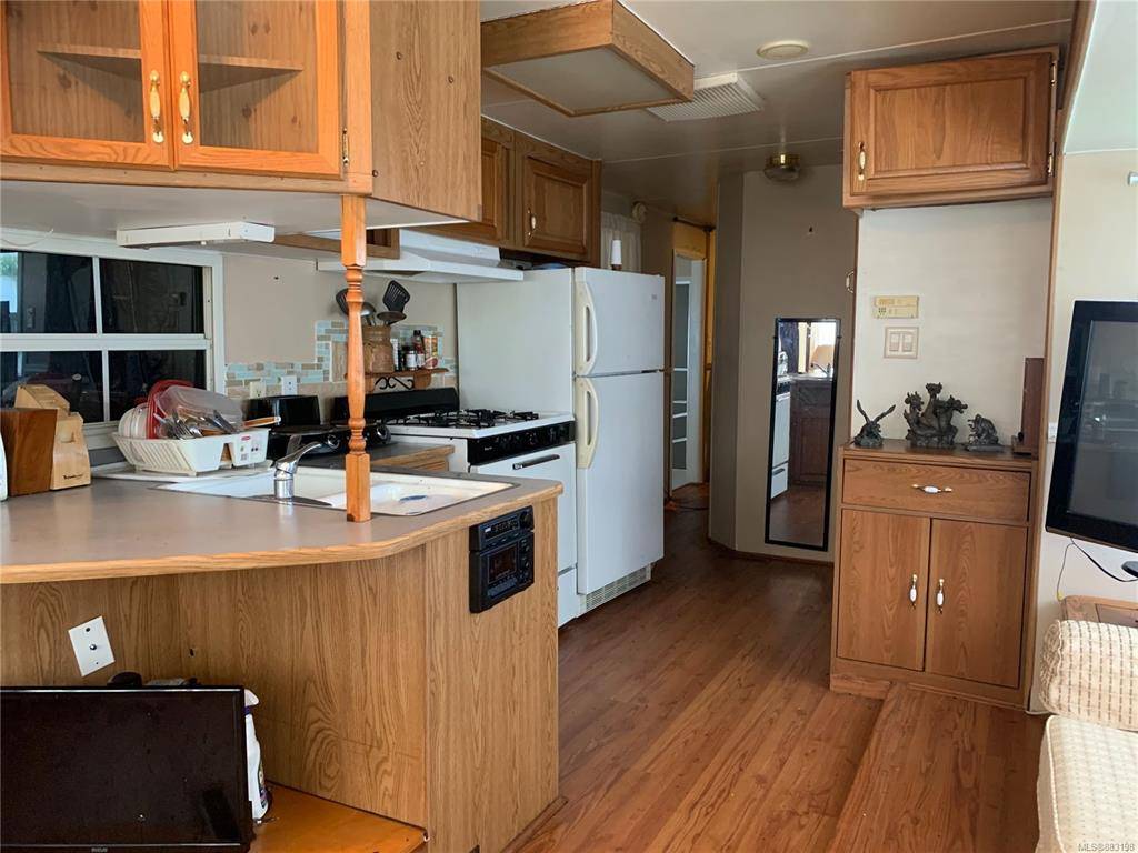 Nanaimo, BC V9T 6P8,6245 Metral Dr #65