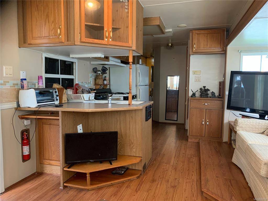 Nanaimo, BC V9T 6P8,6245 Metral Dr #65