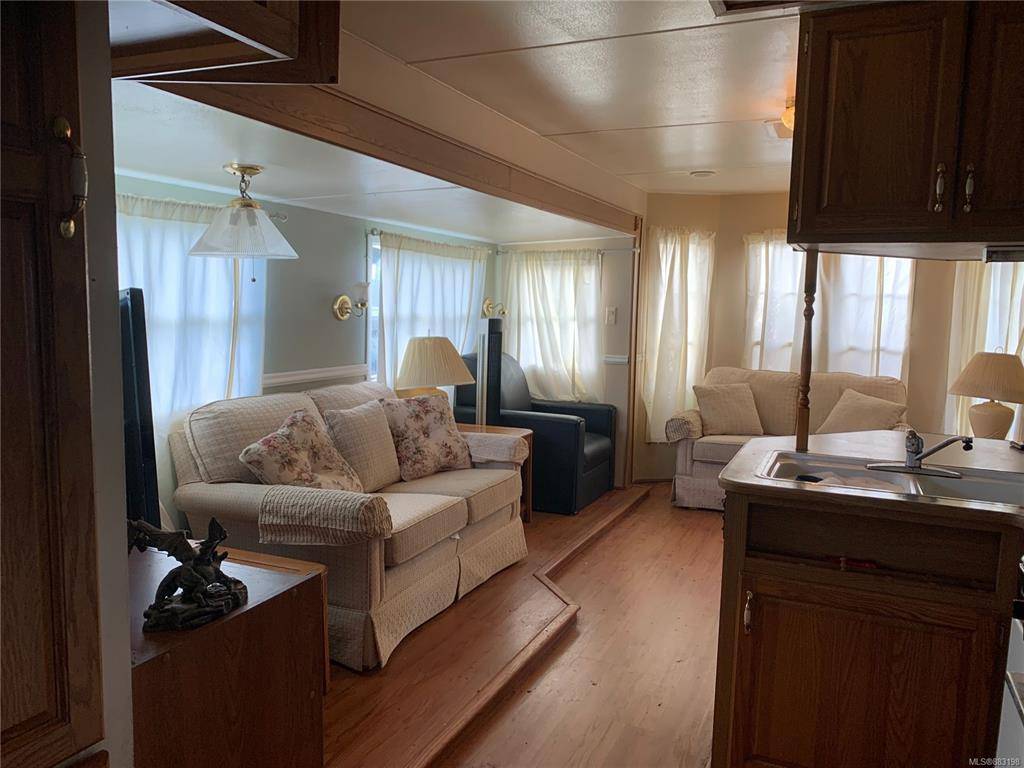 Nanaimo, BC V9T 6P8,6245 Metral Dr #65