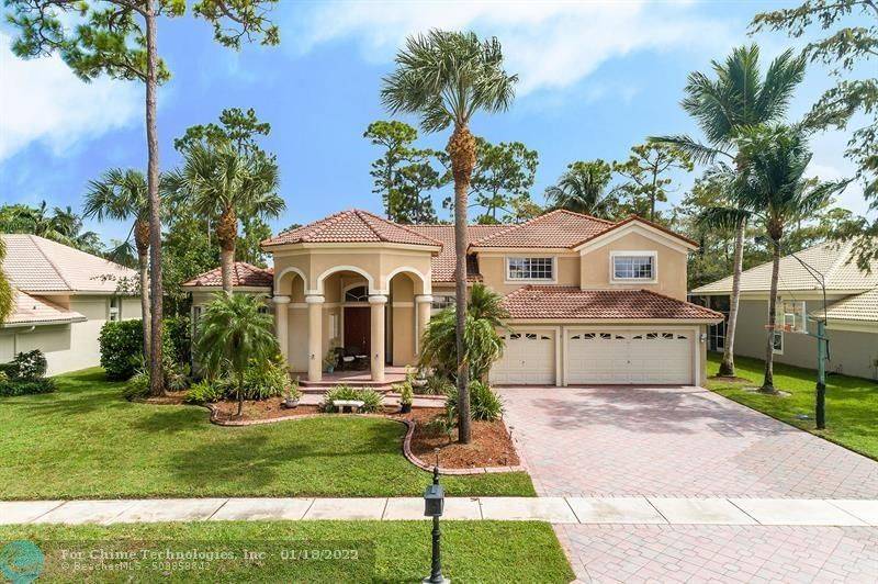 Wellington, FL 33414,725 Cypress Green Cir