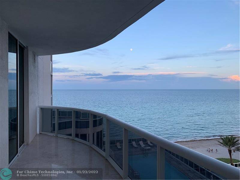 Sunny Isles Beach, FL 33160,16001 Collins Ave  #702