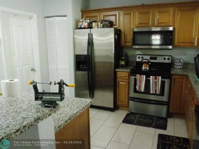 Lauderdale Lakes, FL 33319,4291 NW 45th St