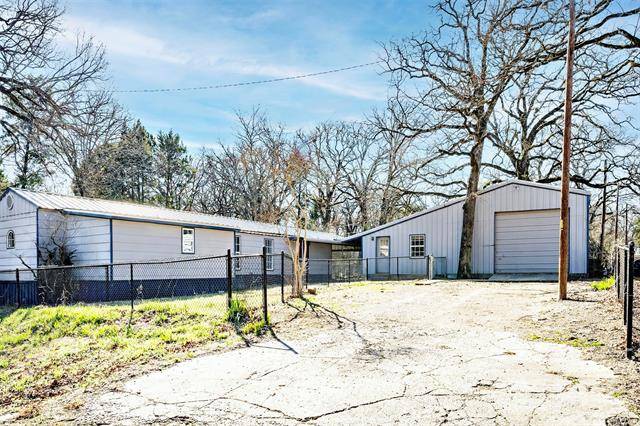 Kemp, TX 75143,1936 County Road 2105