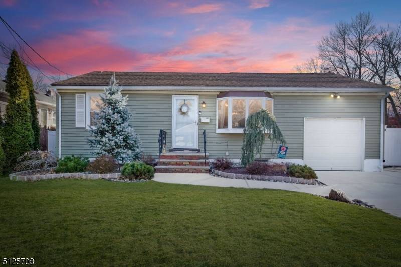 Woodbridge Twp., NJ 07067,155 Carolyn Ave
