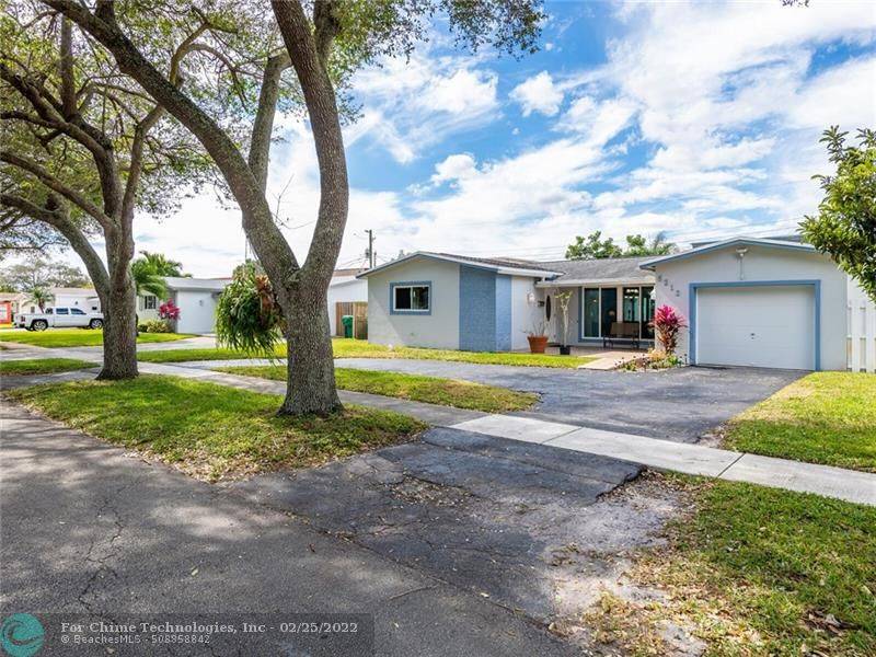 Cooper City, FL 33328,5213 SW 90th Ter