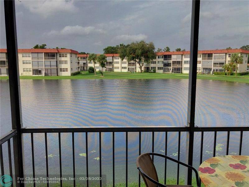 Pembroke Pines, FL 33025,8961 S Hollybrook Blvd  #37/202