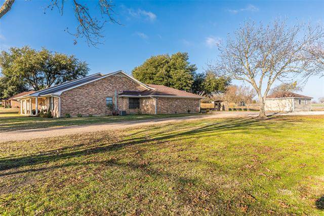 Abbott, TX 76621,410 E Walnut Street