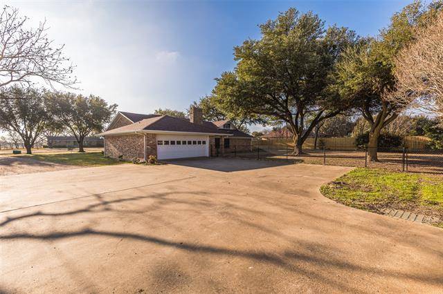 Abbott, TX 76621,410 E Walnut Street