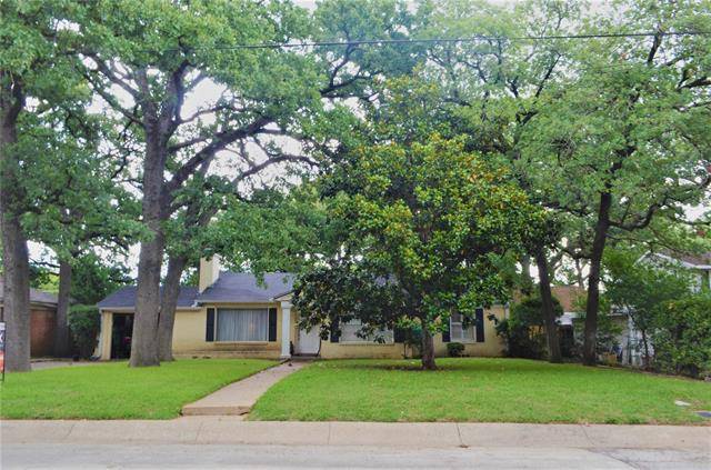 Arlington, TX 76010,1421 S Oak Street