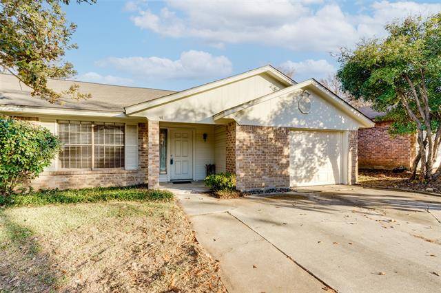 Arlington, TX 76006,2509 Oak Leaf Drive