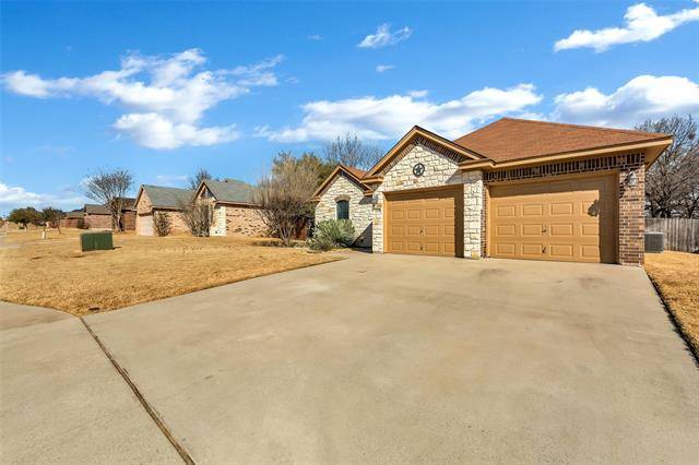 Weatherford, TX 76086,329 Jade Lane