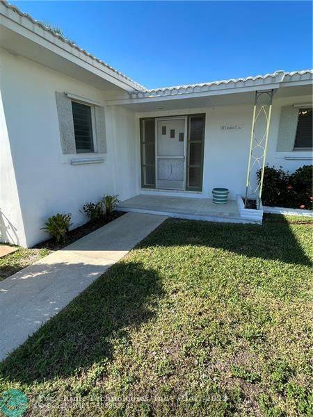 Plantation, FL 33317,813 Azalea Ct