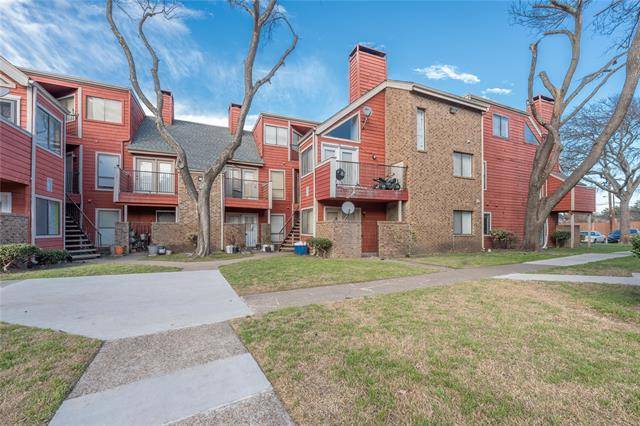 Dallas, TX 75243,9839 Walnut Street #305