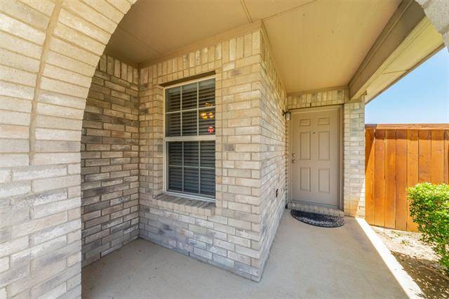 Fort Worth, TX 76106,5520 Venera Court