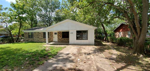 Terrell, TX 75160,1208 S Frances Street