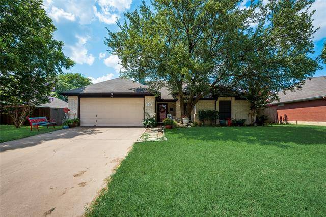 Burleson, TX 76028,521 Pleasant Valley Drive