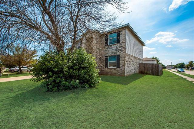 Burleson, TX 76028,1429 Blazing Star Trail