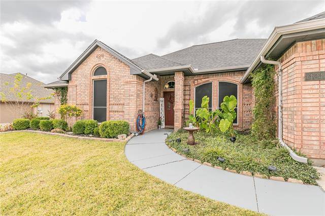 Burleson, TX 76028,424 Shelby Drive