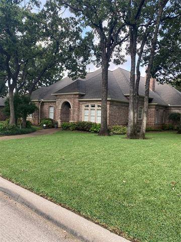 Hurst, TX 76054,3613 Chateaux Lane